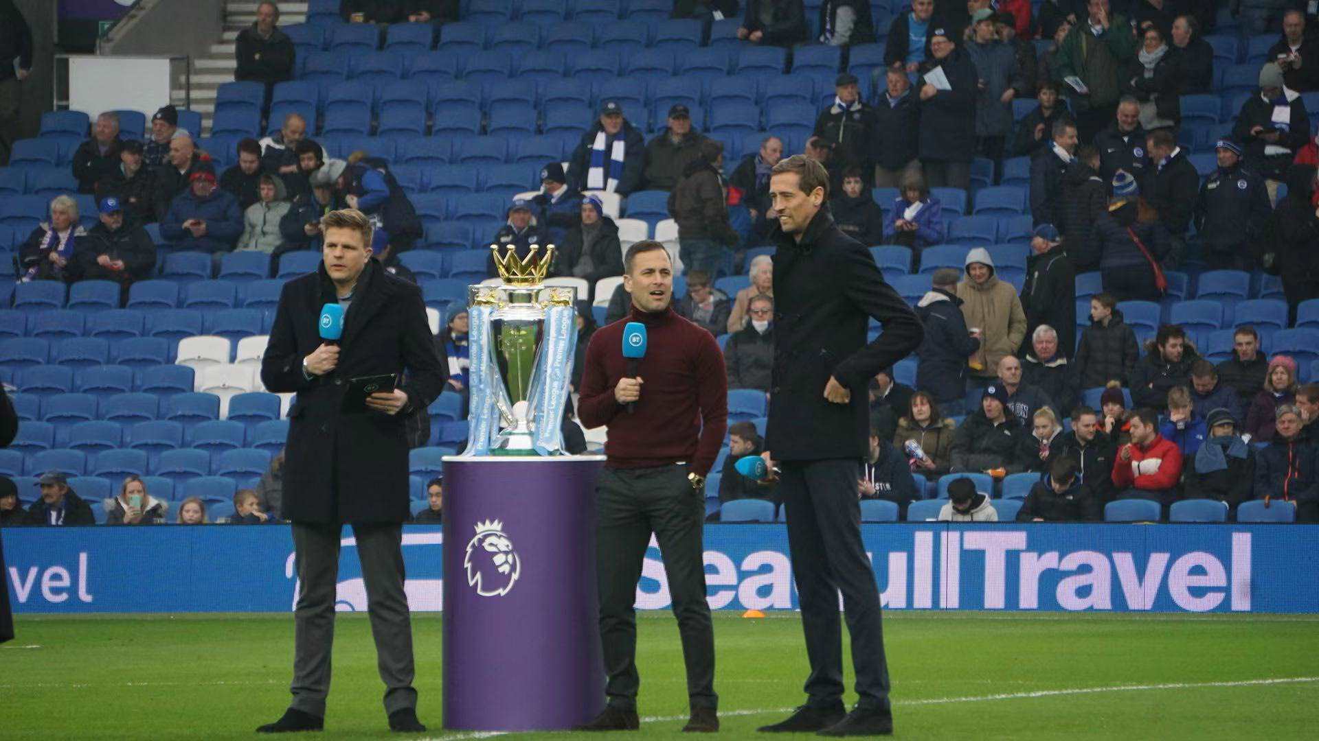 他在压力下 他在压力下